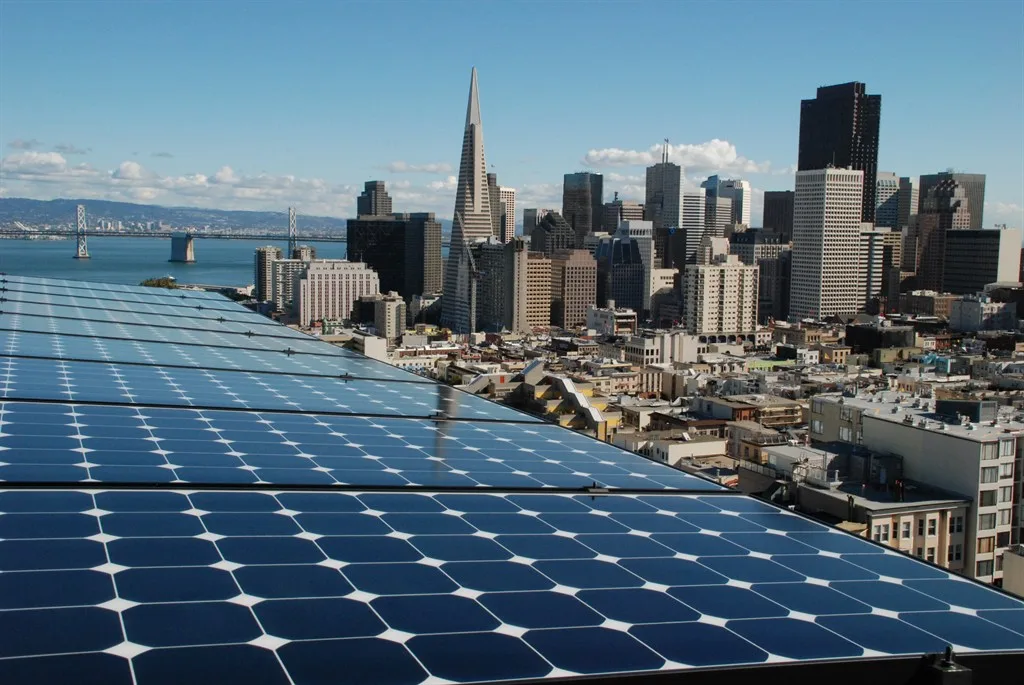 San Francisco require solar panels on new buildings.