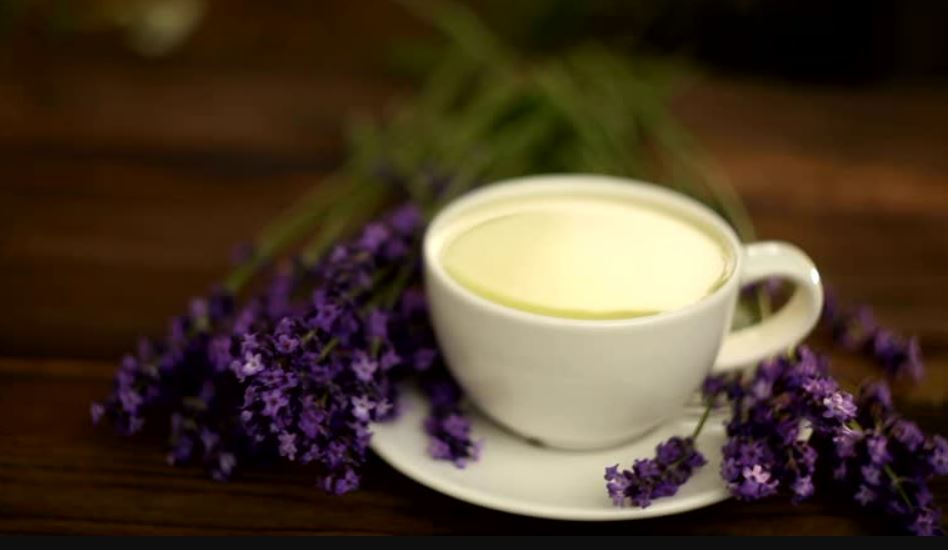 Lavender white hot chocolate 